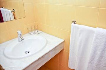 Фото номера Одноместный номер Отель Hotel Aros г. Тыхы 2
