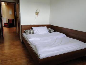 Фото номера Двухместный номер с 1 кроватью Мини-отель Weranda Restaurant &amp; Rooms г. Тыхы 8
