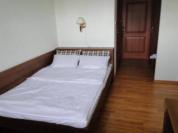 Фото номера Двухместный номер с 1 кроватью Мини-отель Weranda Restaurant &amp; Rooms г. Тыхы 3